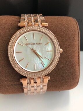 New Michael Kors Rose Gold Watch MK3220